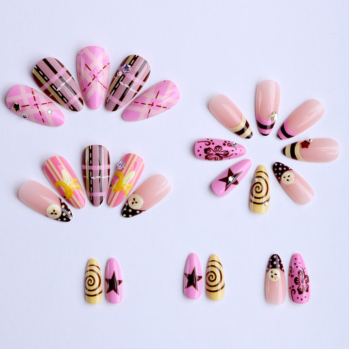 Artificial nails with playful 3D elements Bowlift