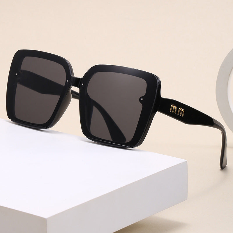 Women's fashionable square sunglasses with gradient lenses Bowlift
