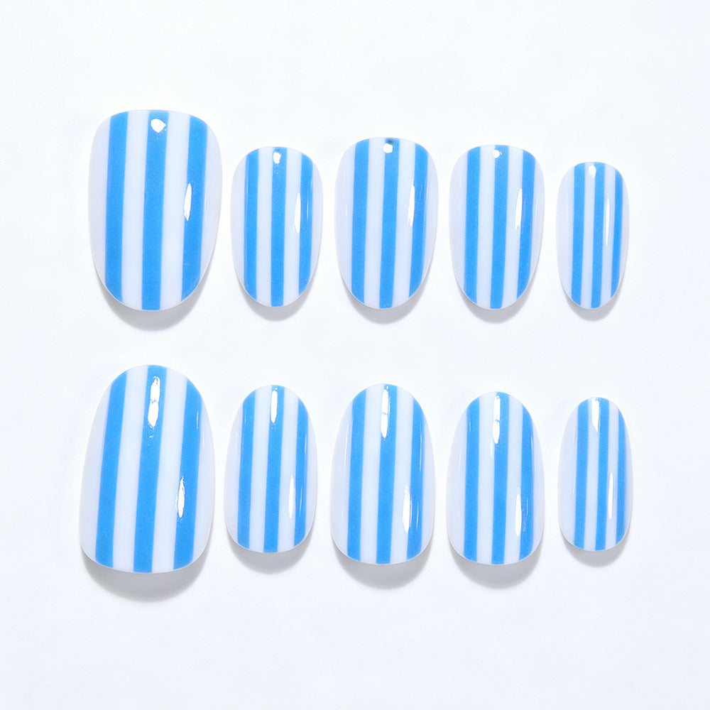 Stylish Striped Nail Art Tips Bowlift