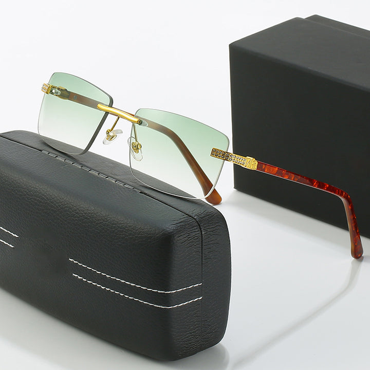 Women elegant sunglasses with stylish metal frame Bowlift