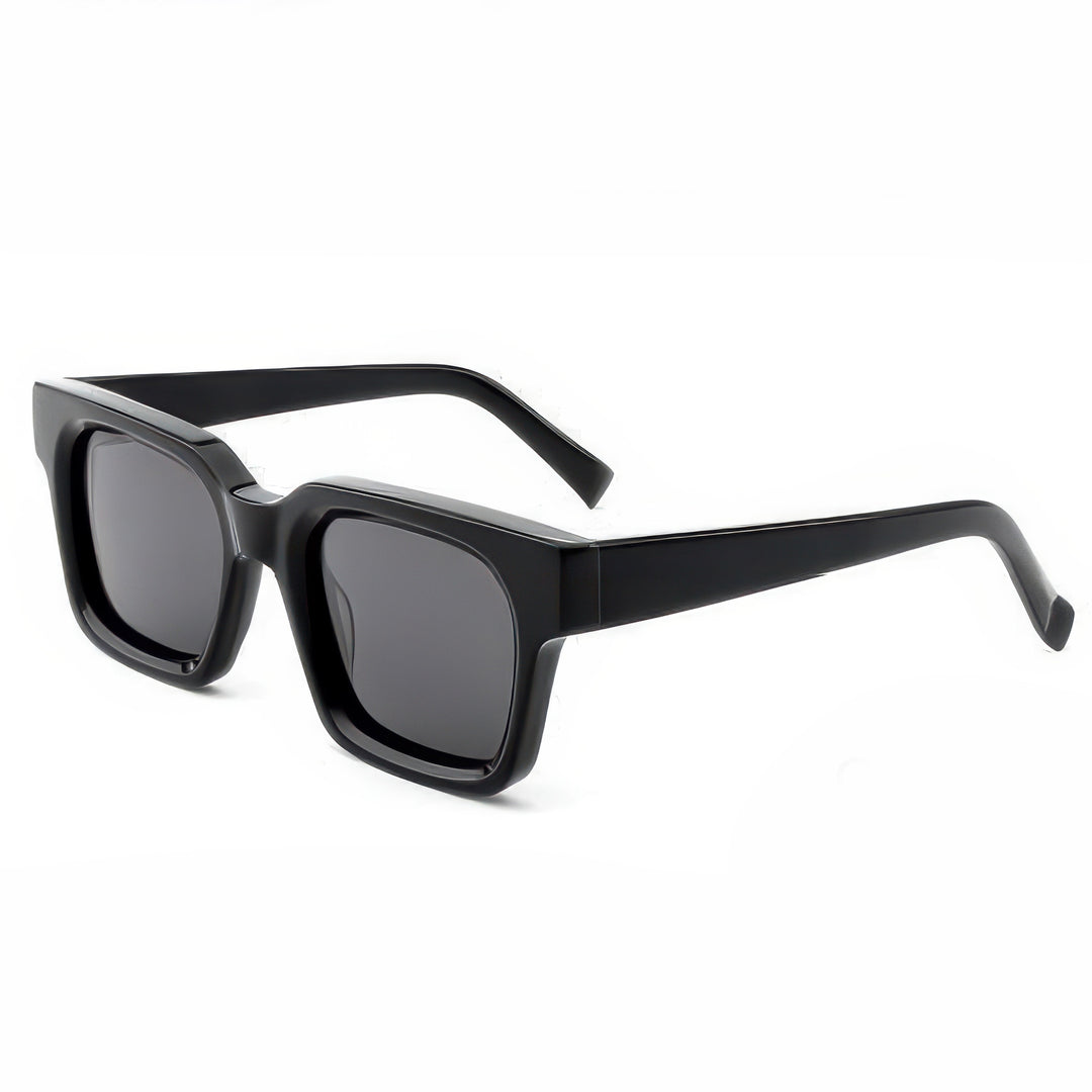 Ladies trendy sunglasses with striking frame and high-quality lenses Bowlift