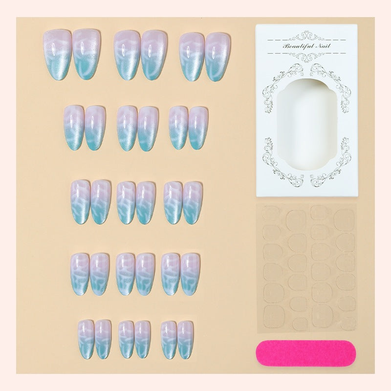 Artificial nail set with elegant gradient and shimmering accents Bowlift