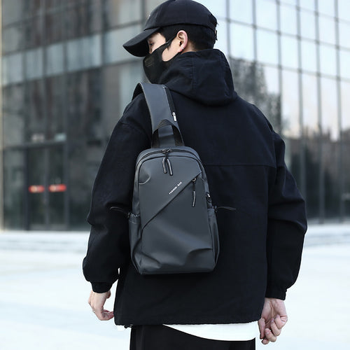 Lightweight Waterproof Sling Bag Bowlift
