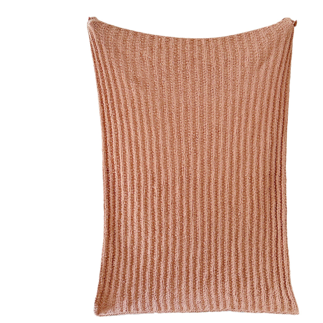 Women's Cozy Knit Blanket Bowlift