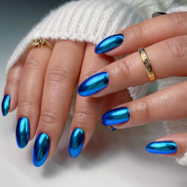 Premium Iridescent Press-On Nail Set Bowlift