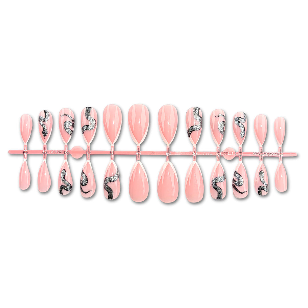 Glamorous Design Nails Bowlift