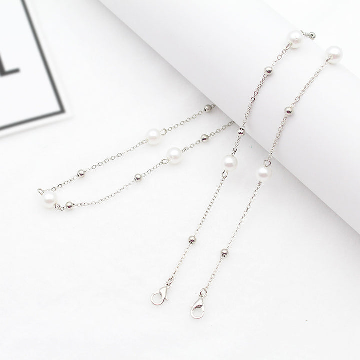 Elegant Pearl-Linked Eyewear Chain Bowlift