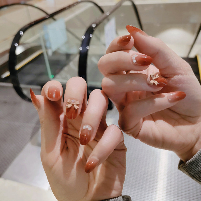 Festive Holiday Themed Press-On Nail Art Bowlift