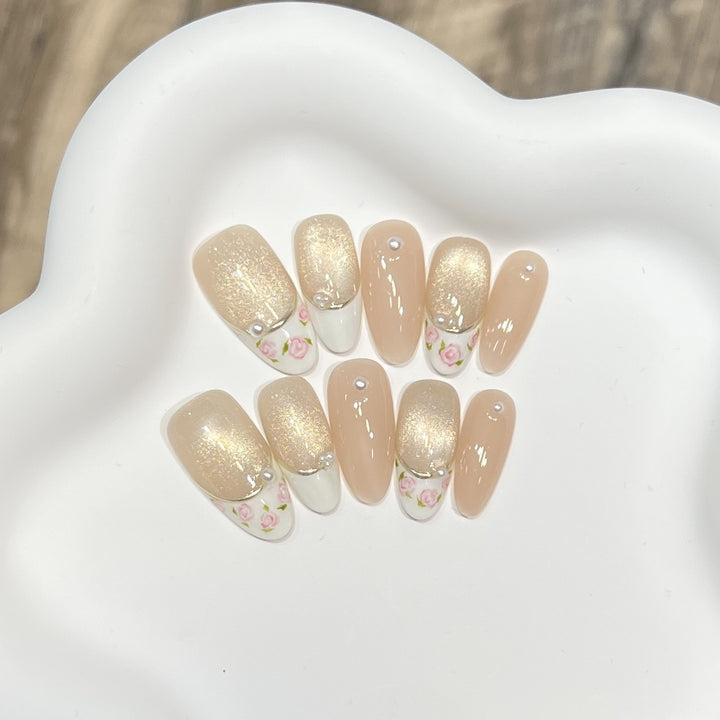 Glittery Floral Press-On Nail Set Bowlift