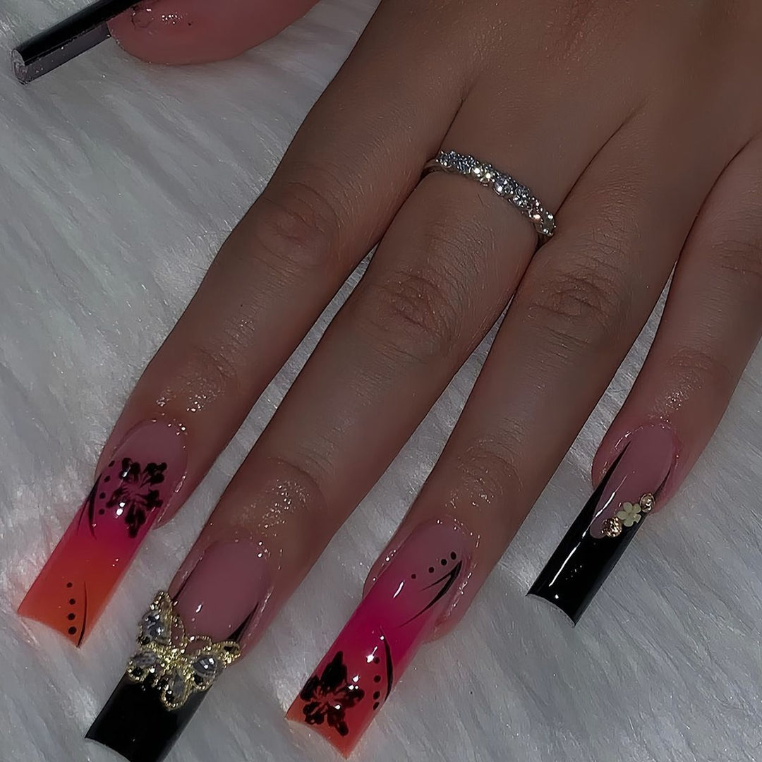 Glamorous Floral Nail Art Extensions Bowlift