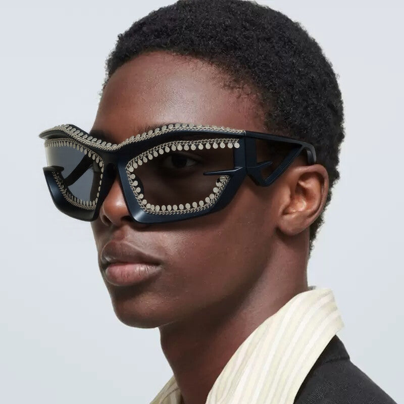 Ladies designer sunglasses in a futuristic look with sparkling rhinestone embellishment Bowlift