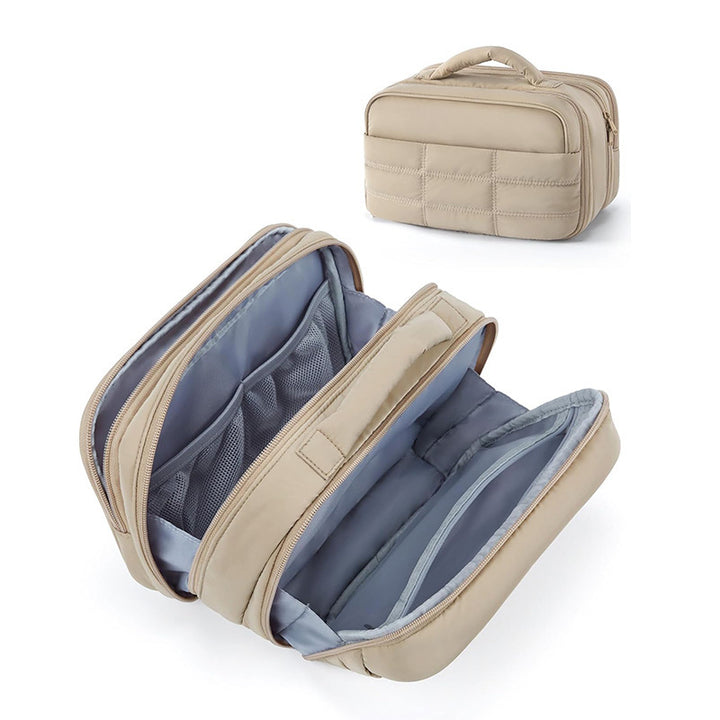 Elegant Make-Up Bag Bowlift