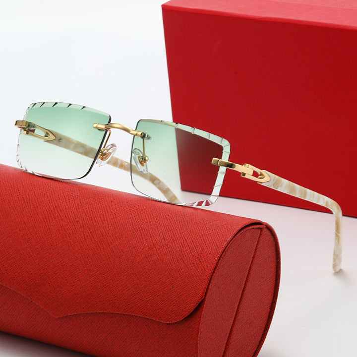 Women's fashionable square sunglasses with golden metal accent and elegant frame Bowlift