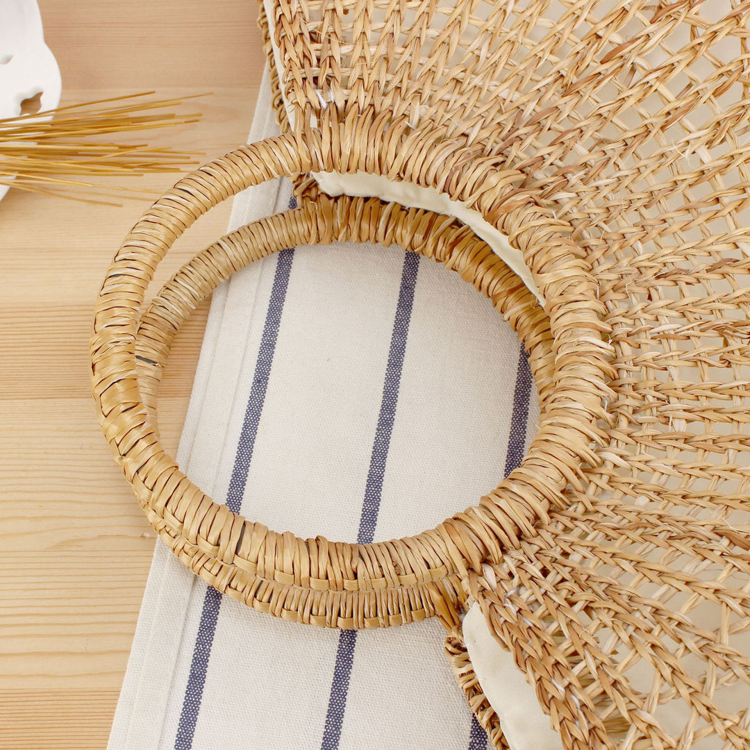 Braided basket bag with stylish round handle Bowlift