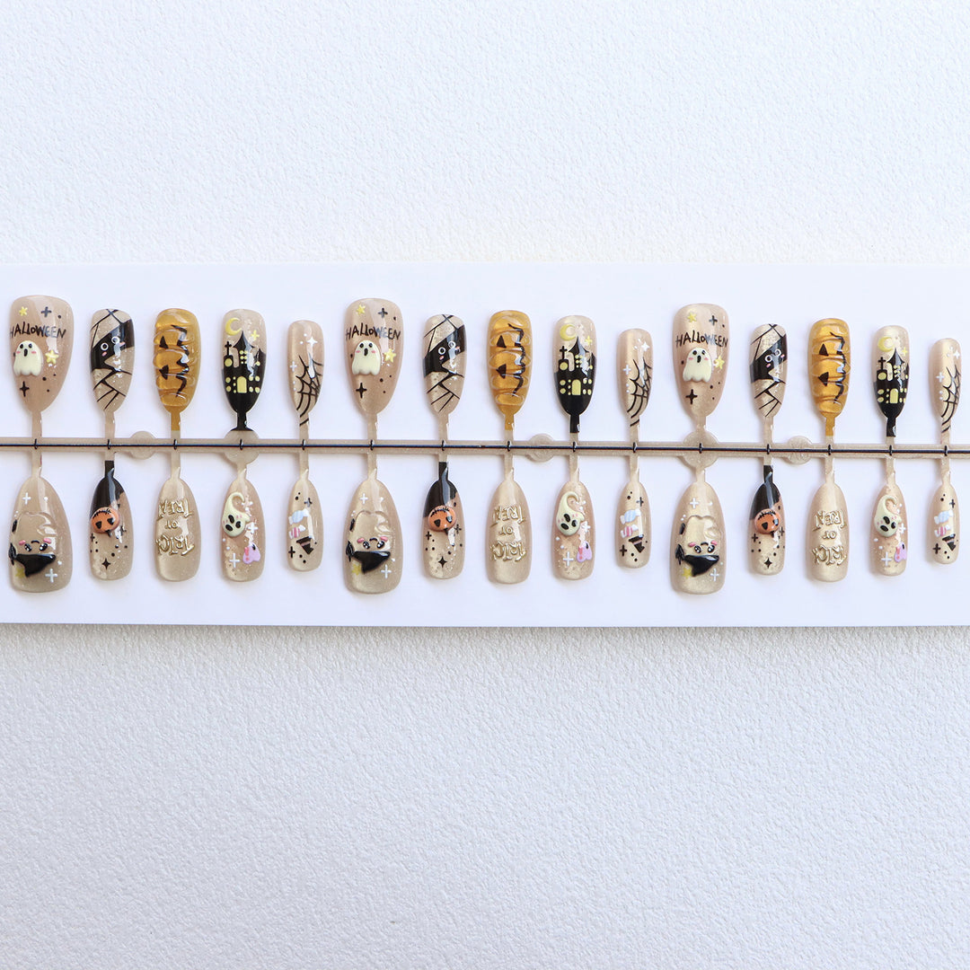 Halloween-Themed Press-On Nail Set Bowlift