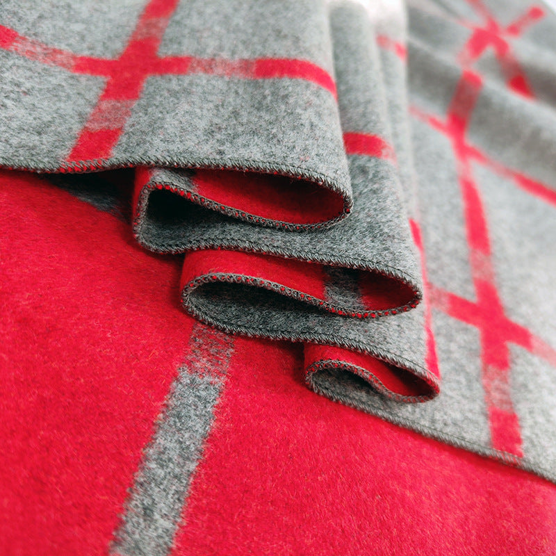 Ladies Elegant and Warm Scarf with Geometric Pattern Bowlift