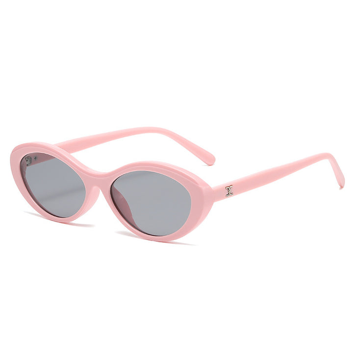 Ladies stylish sunglasses in oval design Bowlift