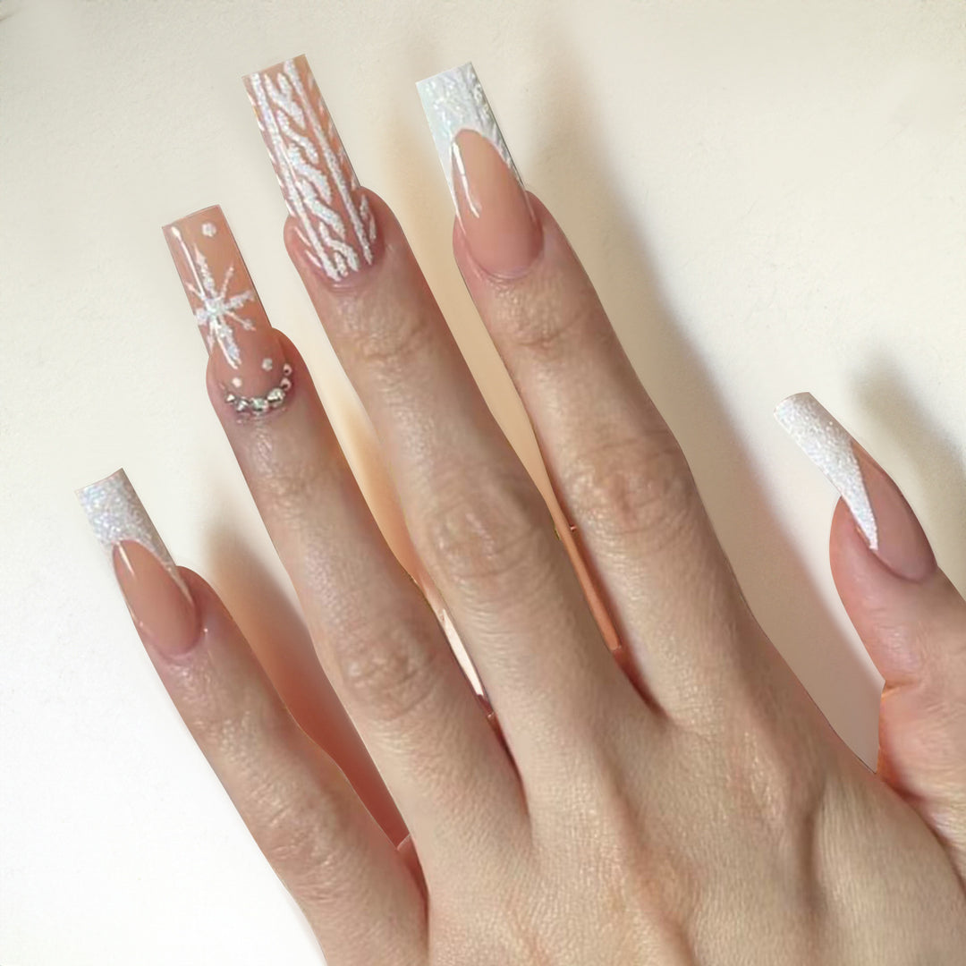 Holiday-Themed Decorative Press-On Nail Set Bowlift