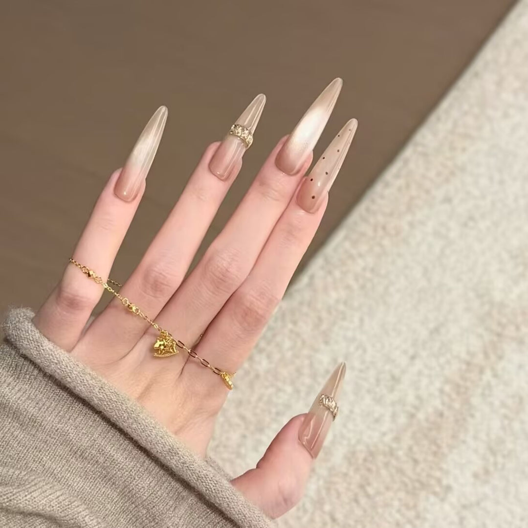 Premium Stiletto Press-On Nail Extensions Bowlift