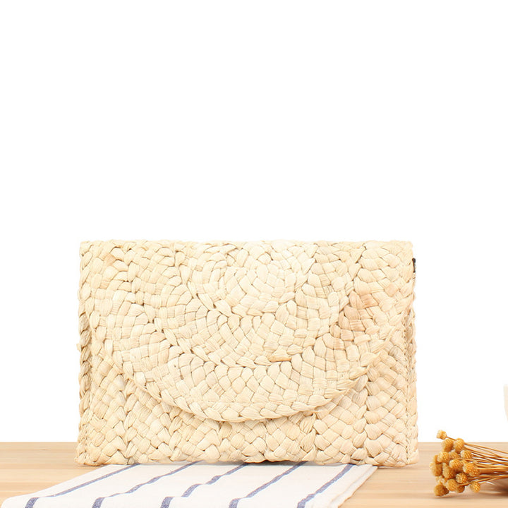 Clutch Made of Handmade Basket Weave Bowlift
