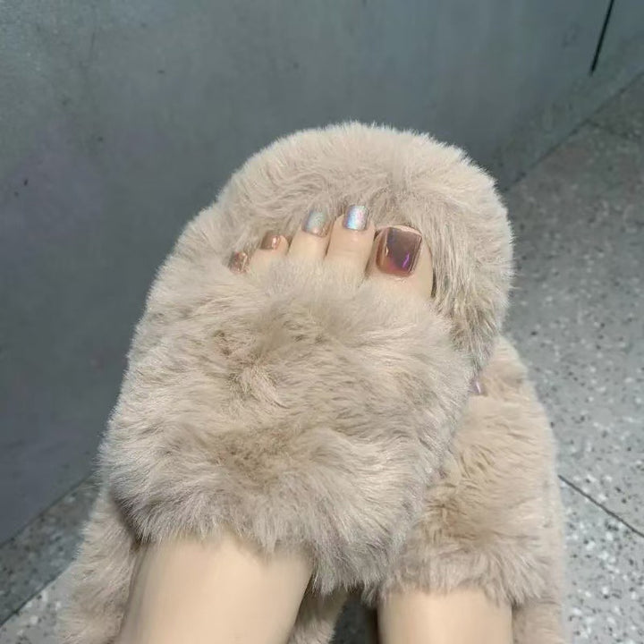 Cozy Faux Fur Slippers Bowlift