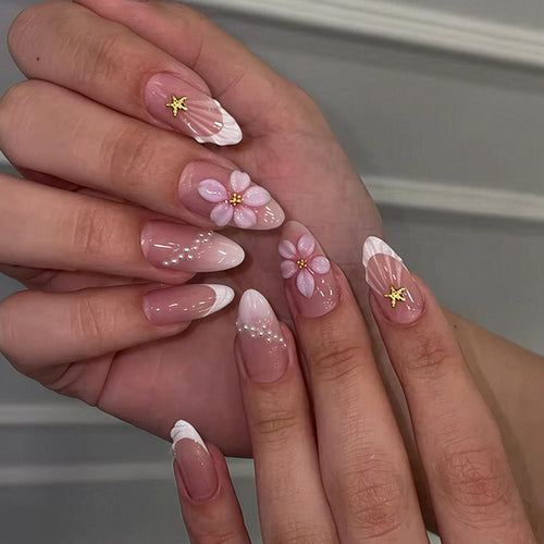 Artifical nail set with delicate flower and decorative elements Bowlift
