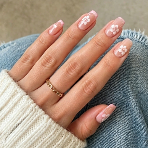 Artistic Nail Tips Bowlift