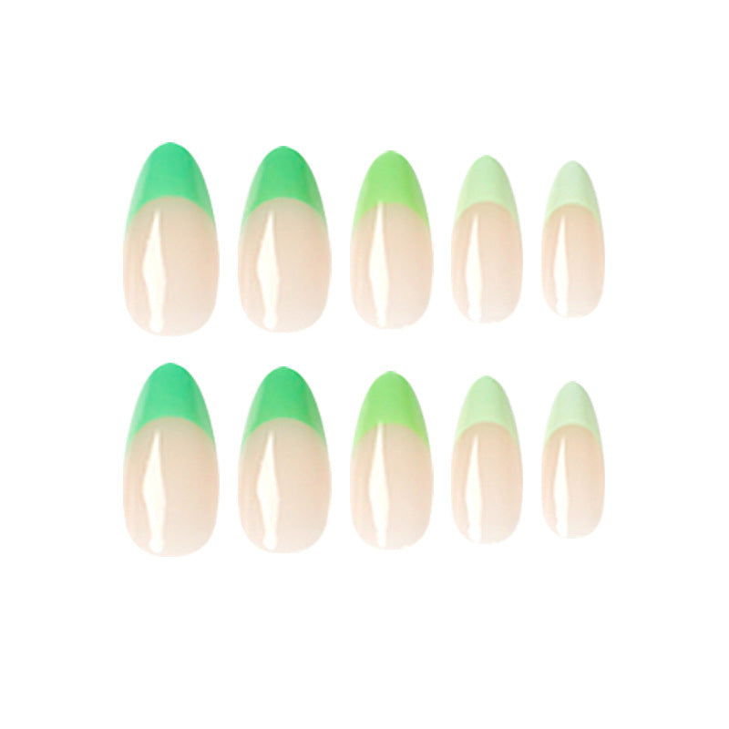 Artful nail extensions with trendy ombre color Bowlift