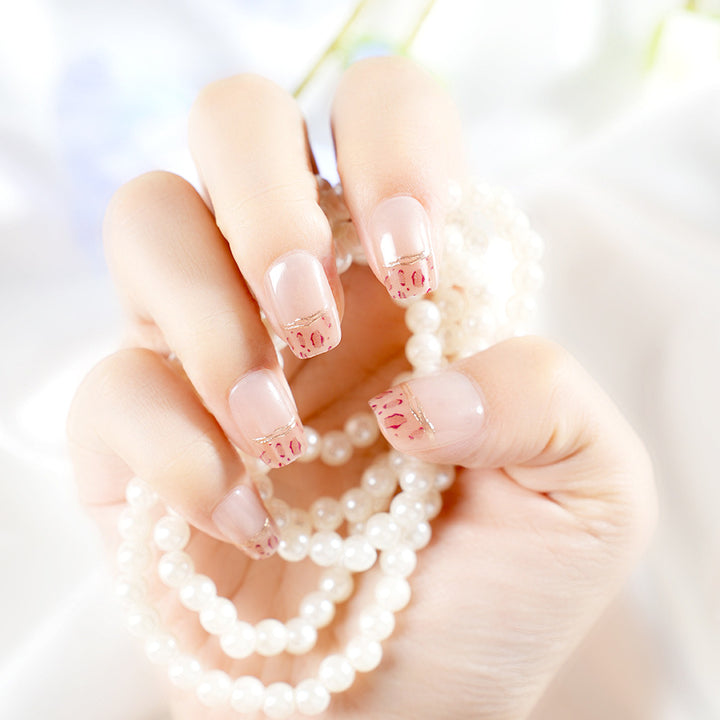 Stylish Artistic Press-On Nail Set Bowlift