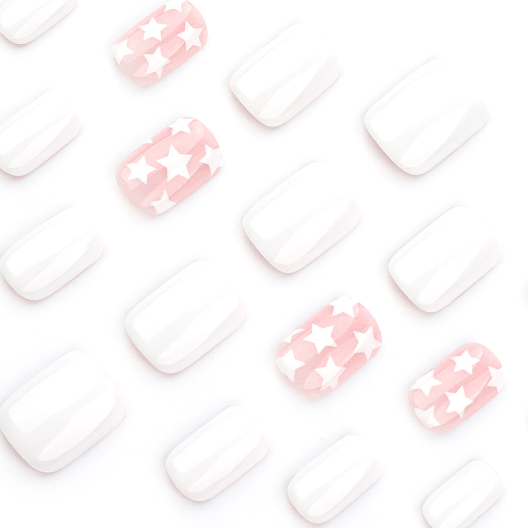 Artful Nail Art in Star Design Bowlift