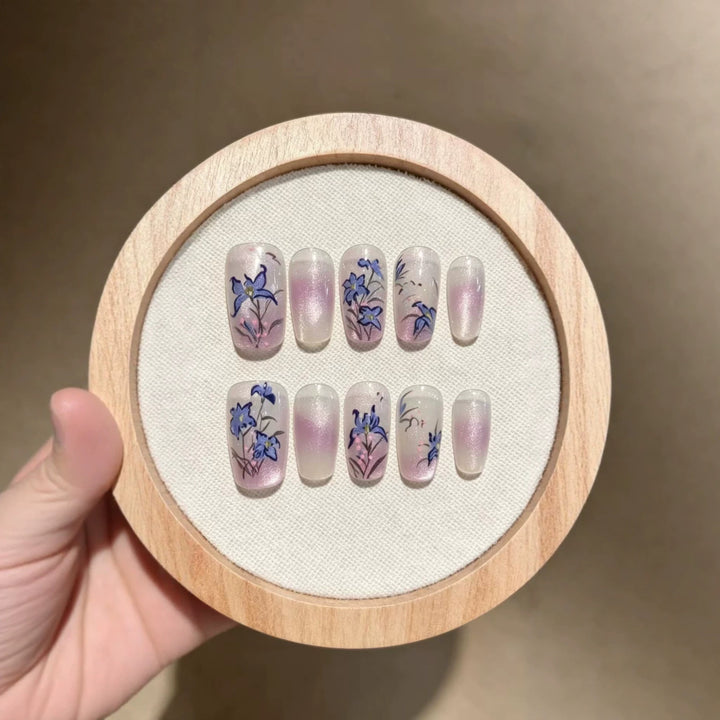 Elegant Floral-Themed Press-On Nails Bowlift