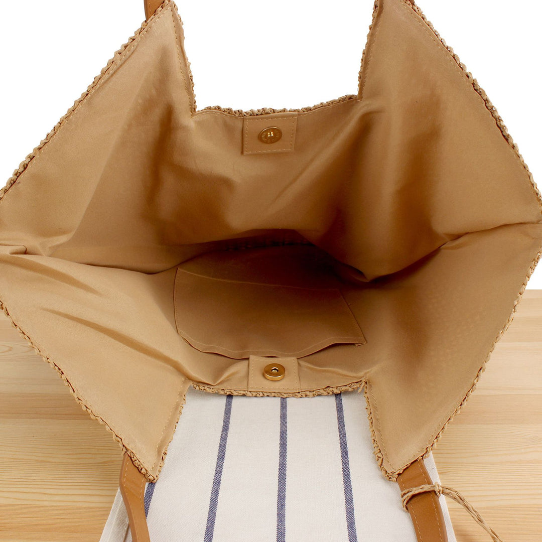 Handbag Made of Handwoven Raffia with Elegant Leather Accents Bowlift
