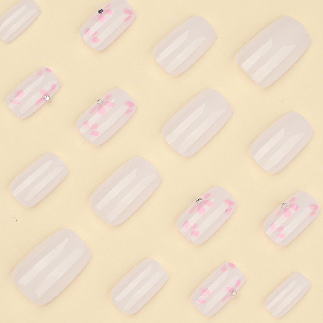 Artful Nail Art with Delicate Flower Patterns Bowlift