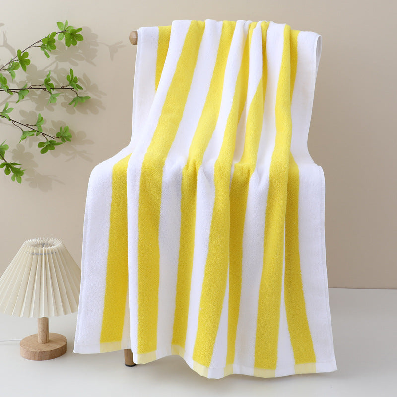 Luxurious Beach Towel With Elegant Striped Pattern Bowlift