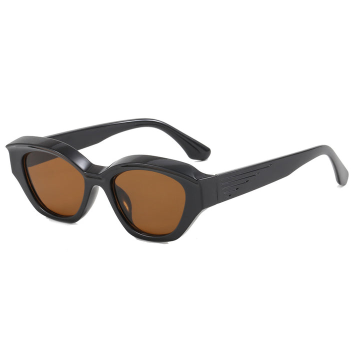 Ladies fashionable sunglasses with futuristic design Bowlift