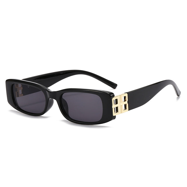 Ladies' fashionable sunglasses with luxurious gold-colored accent Bowlift