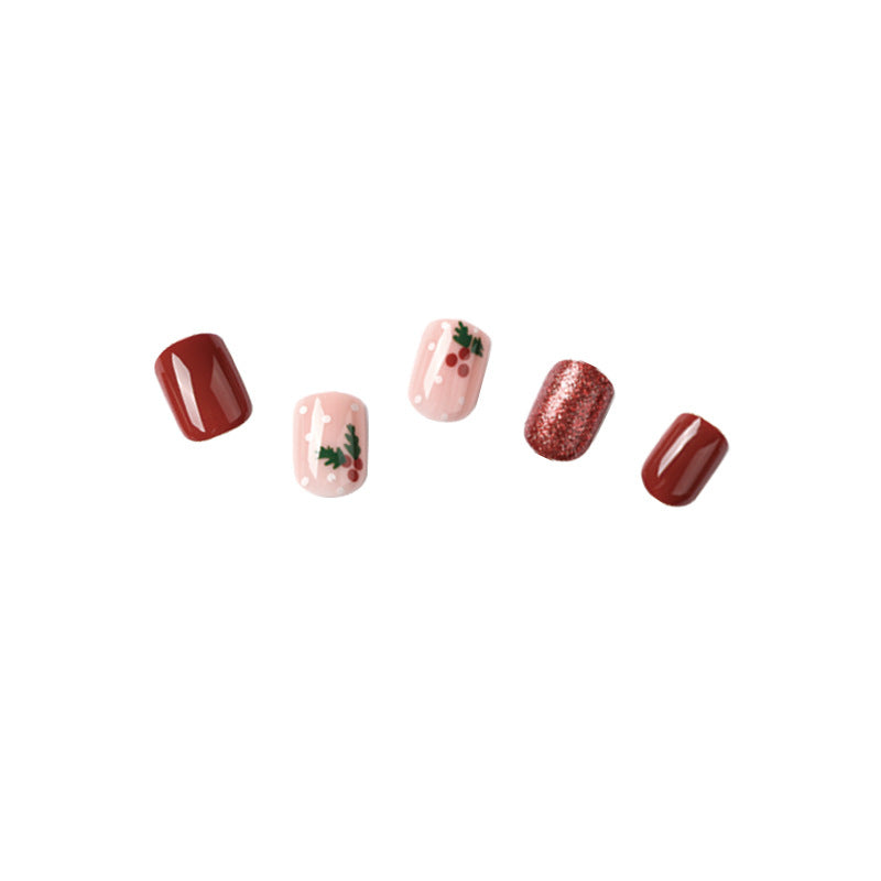 Artful Christmas nail art with original gingerbread motif Bowlift