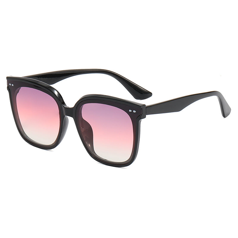 Women oversized design sunglasses with animal print Bowlift