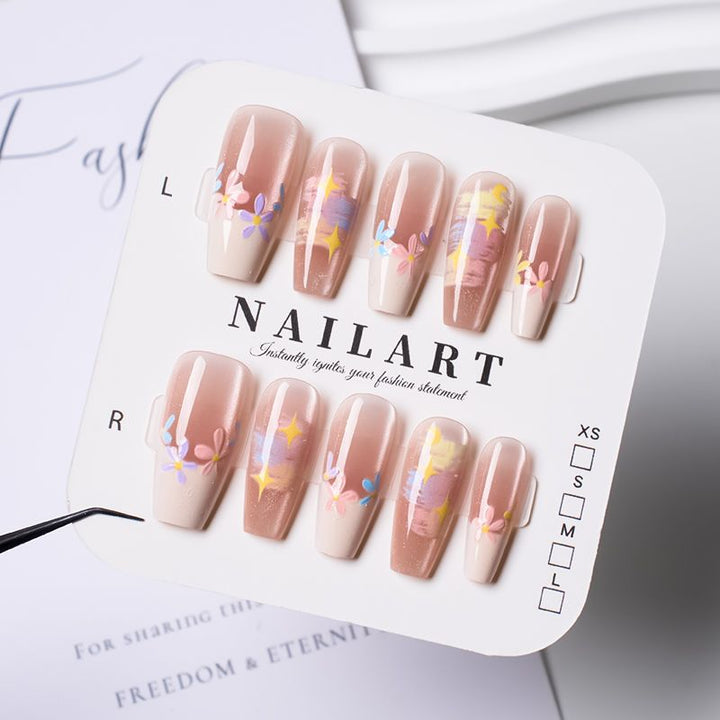 Cute Artistic Press-On Nail Set Bowlift
