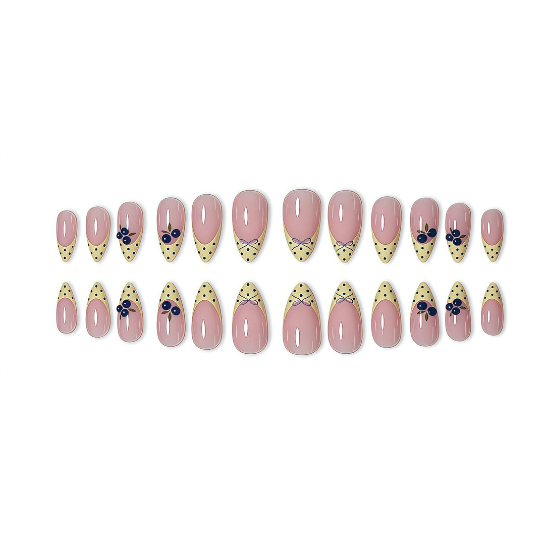 Elegant Floral Accent Press-On Nail Set Bowlift