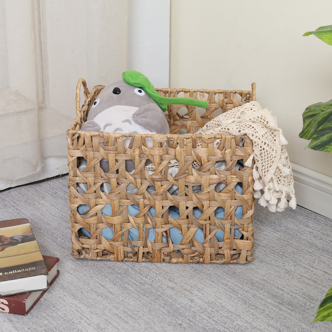 Handwoven decorative basket Bowlift