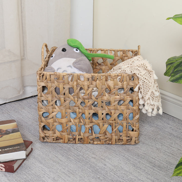 Handwoven decorative basket Bowlift