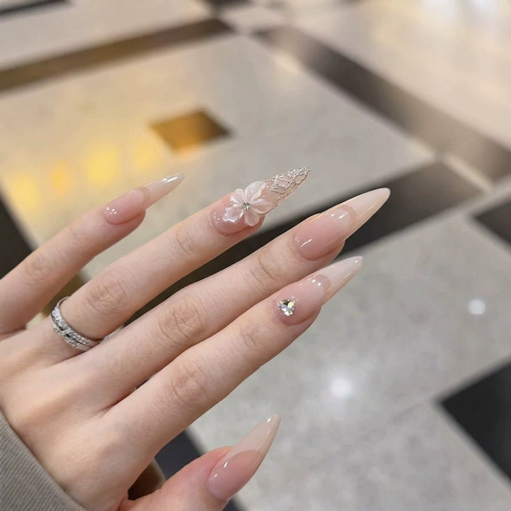 Elegant Stiletto Press-On Nail Art Set with Floral Accents Bowlift