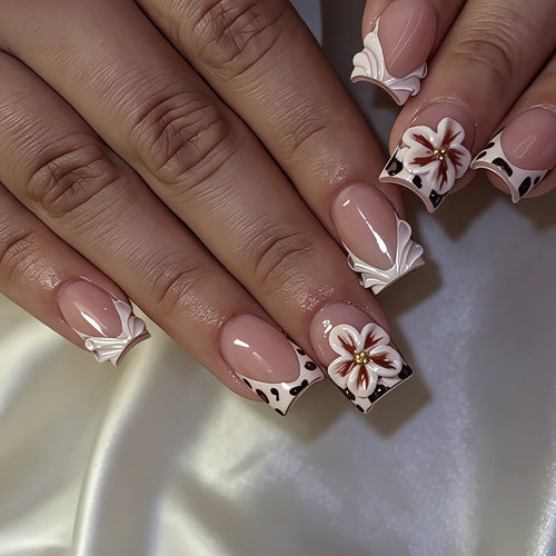 Floral Accent Nail Art Kit Bowlift