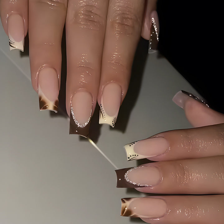 Long-Lasting Gel Nail Extensions Bowlift