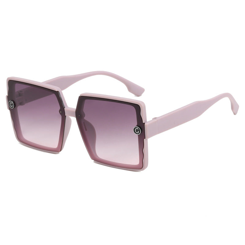 Women square sunglasses with modern design Bowlift