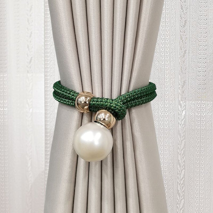 Elegant curtain tieback with decorative pearl Bowlift