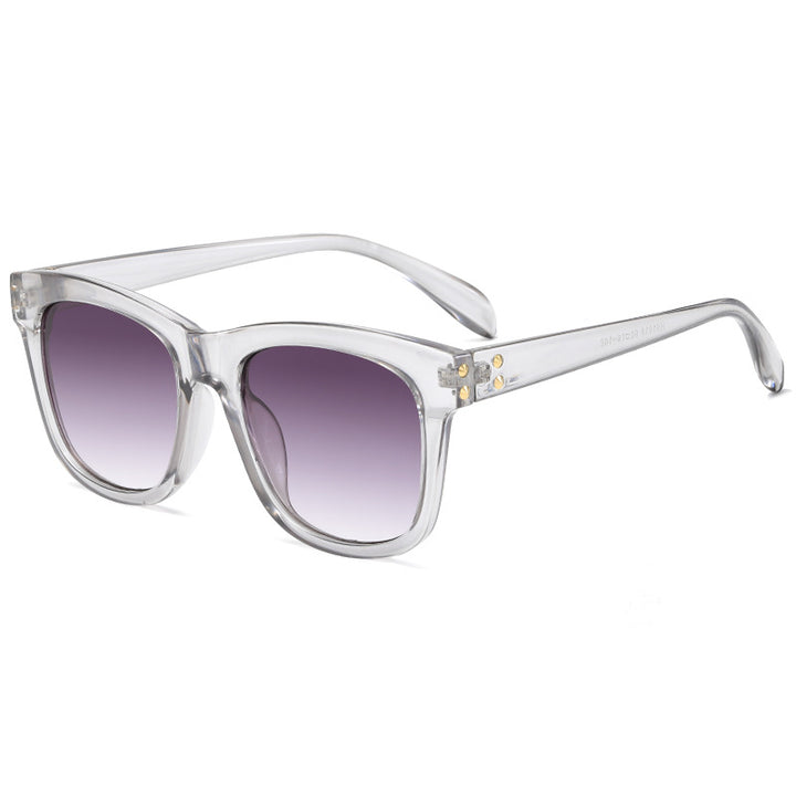 Ladies fashionable sunglasses in contemporary design Bowlift