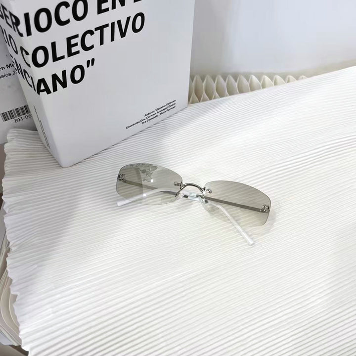 Elegant Premium Sunglasses with Sleek Metal Frame Bowlift
