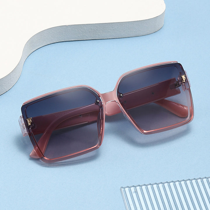 Women square sunglasses with luxurious frame and polarized lenses Bowlift